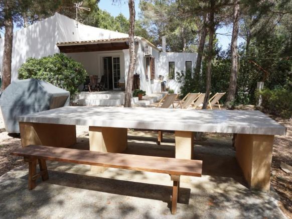 House with 2 bedrooms in Platja de Migjorn with furnished garden and WiFi 500 m from the beach