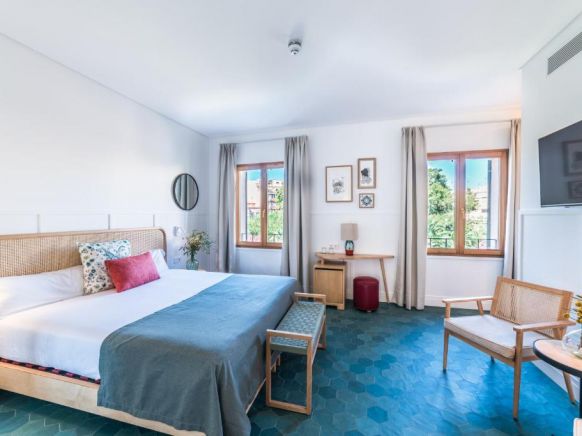 Nou Baleares, Пальма-де-Майорка