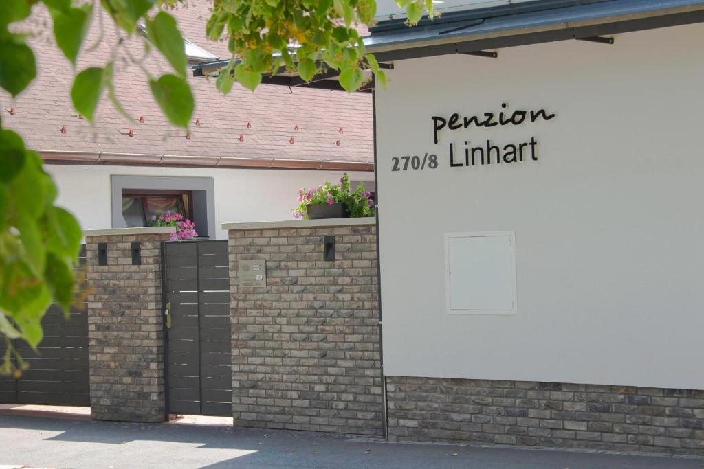 Penzion Linhart, Подебрады