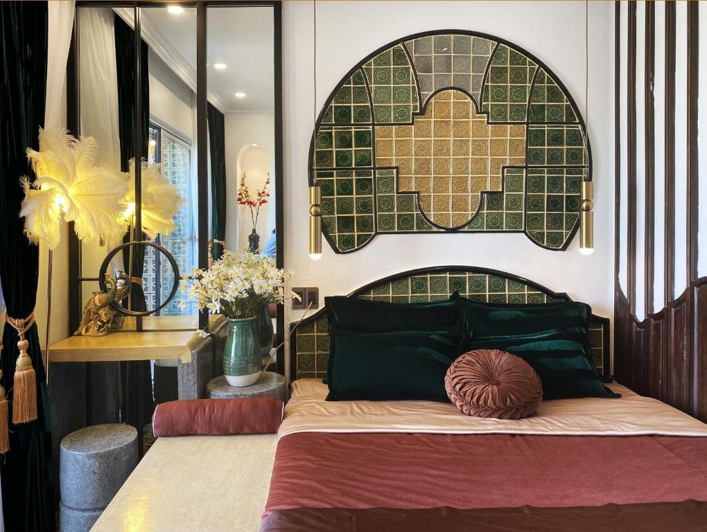 Hue Crown Boutique best hotel, Хюэ