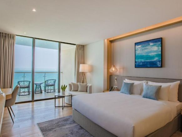 Sel de Mer Hotel & Suites, Дананг