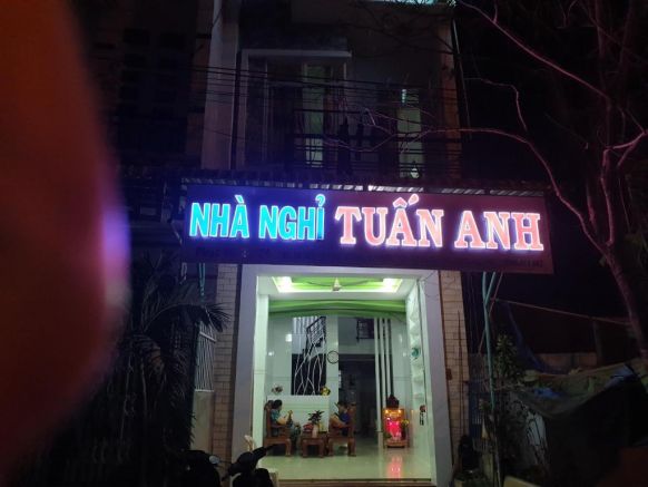 Tuấn Anh Motel, Лаги