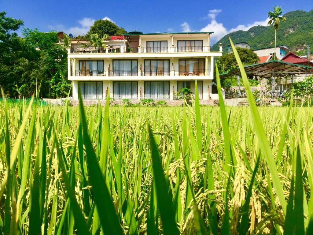 Mai Chau Green Rice Field Hotel, Май Чау