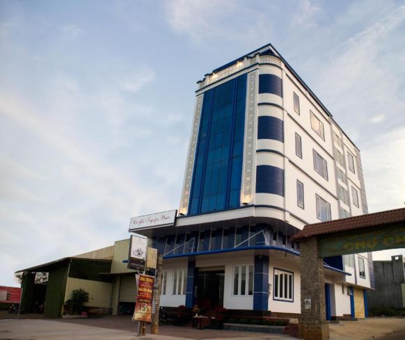 Hotel Nguyên Phước, Плейку