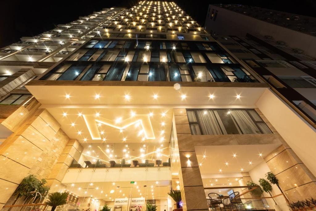 Majestic Premium Hotel, Нячанг