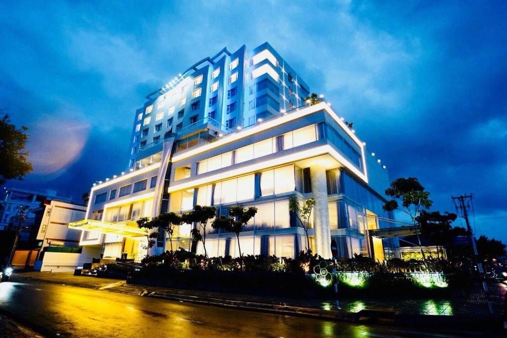 Khách sạn Sài Gòn Vĩnh Long, Виньлонг