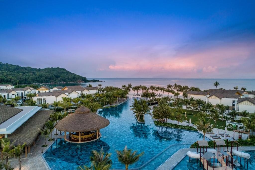 New World Phu Quoc Resort, Дуонг-Донг
