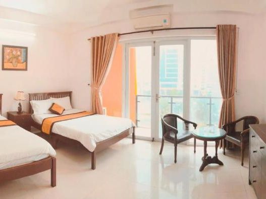 Nguyen Hotel & Homestay