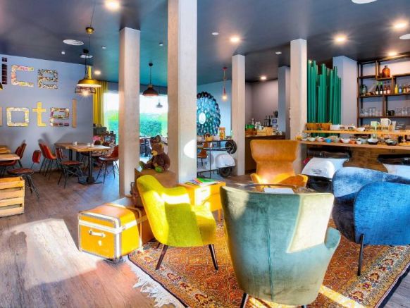 twice hotel wiesbaden