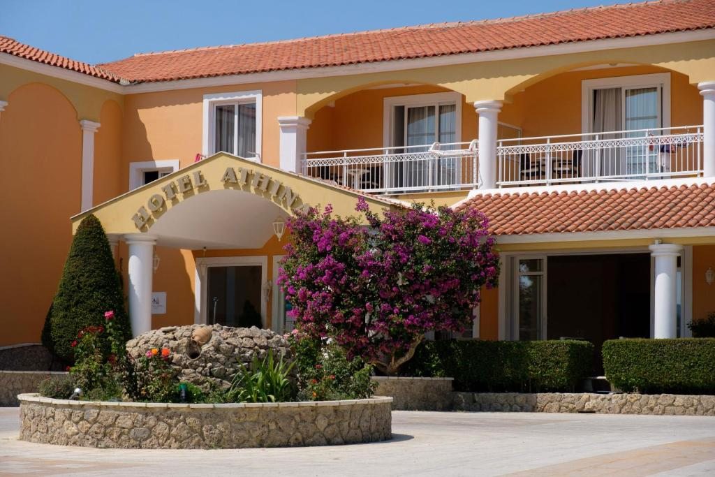Hotel Athina, Агиос Стефанос, Пелопонесс, Западная Греция и Ионния