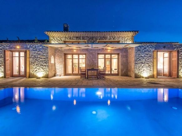Elegant Fantasia Villa with Private Pool R244, Агиос-Николаос, Пелопонесс, Западная Греция и Ионния