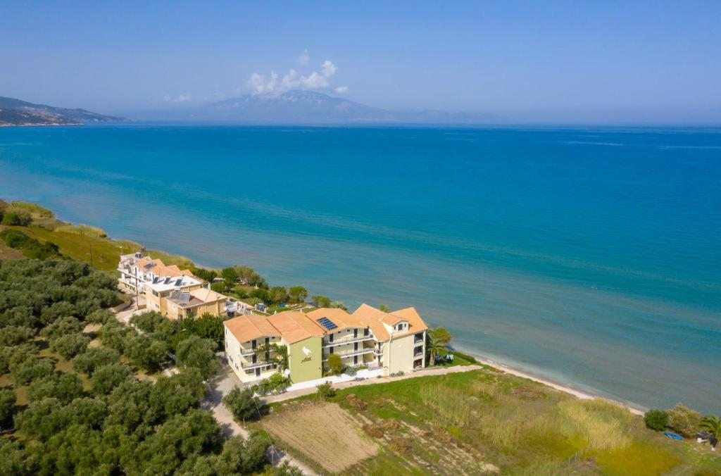 Sea View Hotel, Аликес