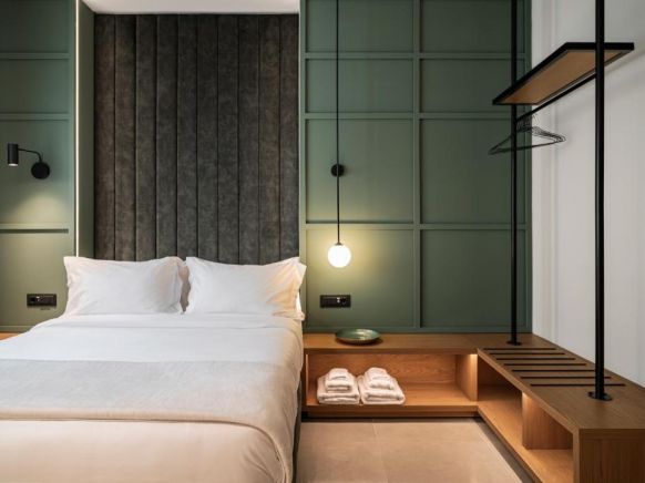 Magenta Luxury Suites