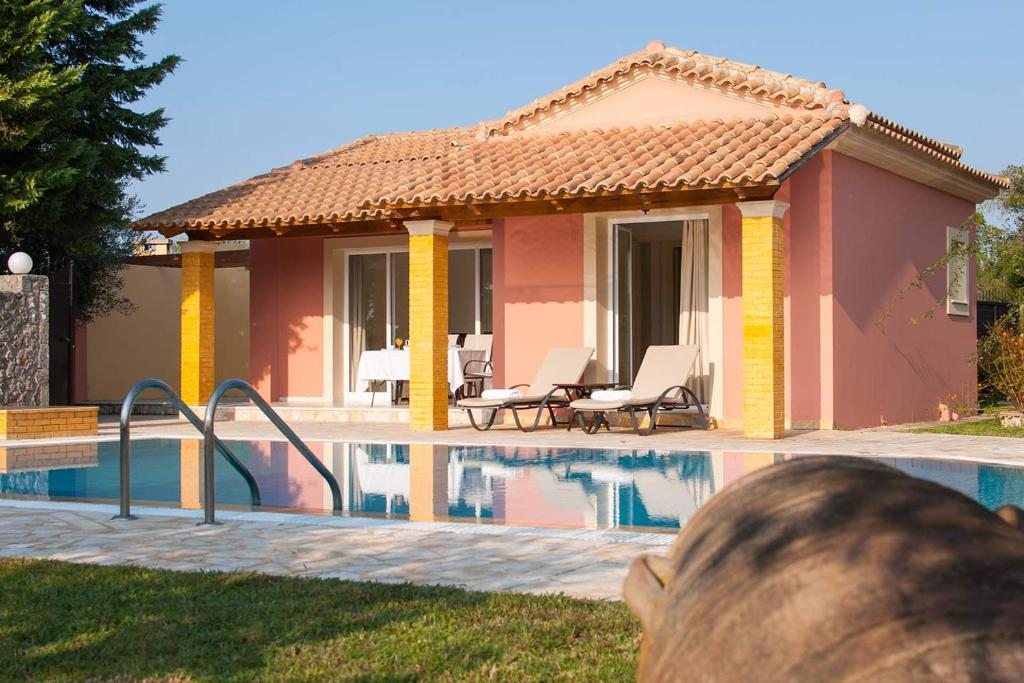 Private Pool Villa Nefeli Corfu, Дассия