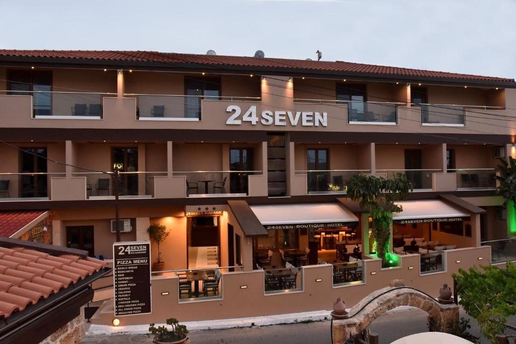 24 Seven Boutique Hotel, Малиа
