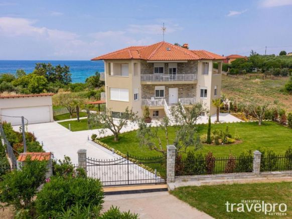 Villa Zeria by TravelPro Services- Nea Potidaia Halkidiki