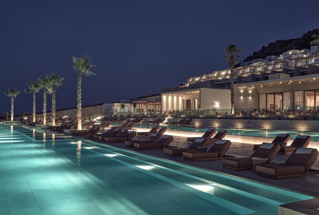 The Royal Senses Resort Crete, Curio Collection by Hilton, Панормос (Ретимнон)