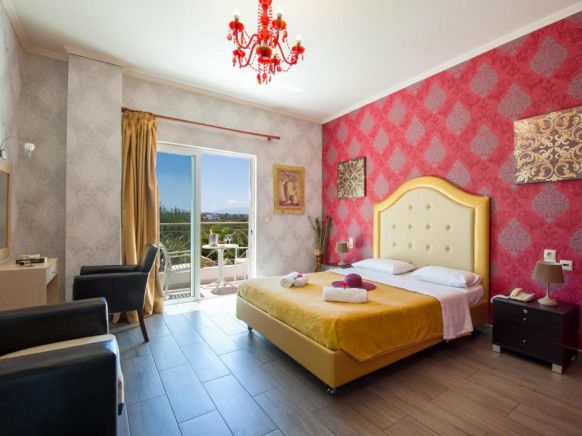 Room in BB - Relaxing Holidays in Paradice Big Triple room