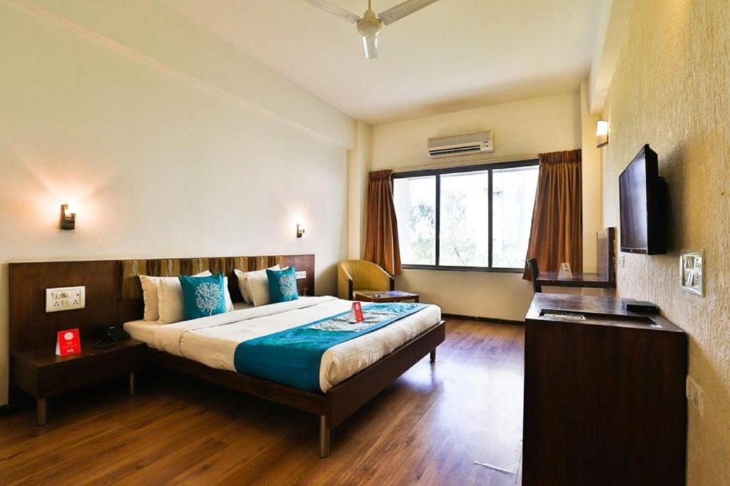 Hotel President Inn By Sky Stays, Гандинагар