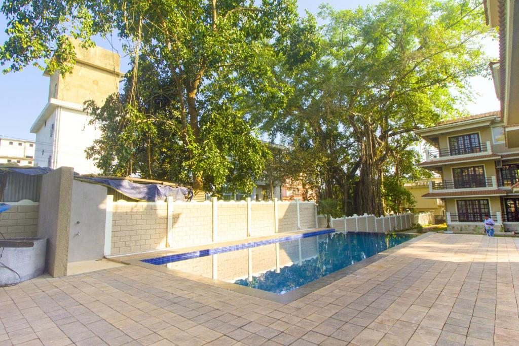 Woodside Retreat- Serviced Apartments, Бага