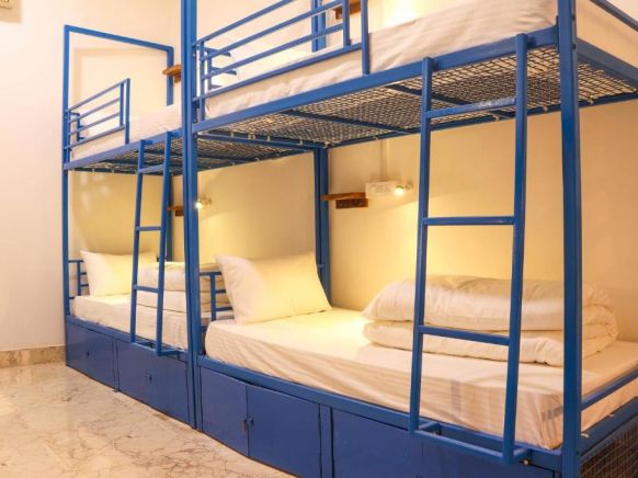 Live Free Hostel Varanasi