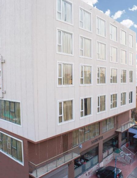 Stayotel Kolkata Airport, Калькутта