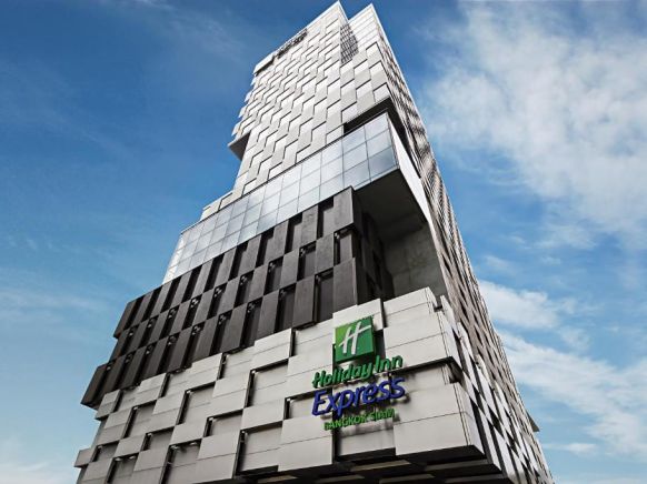 Отель Holiday Inn Express Bangkok Siam