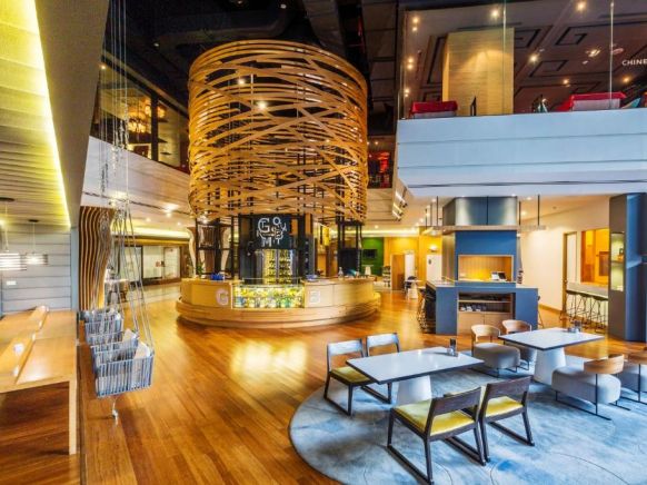 Отель Novotel Bangkok on Siam Square