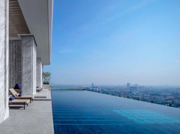 Отель 137 Pillars Residences Bangkok, Бангкок