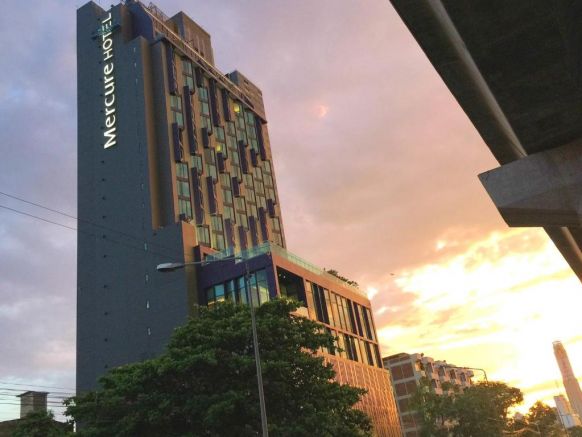 Отель Mercure Bangkok Makkasan