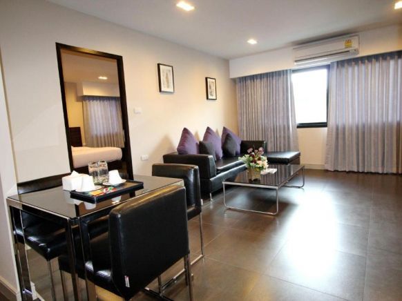 Отель 14 Residence, Бангкок