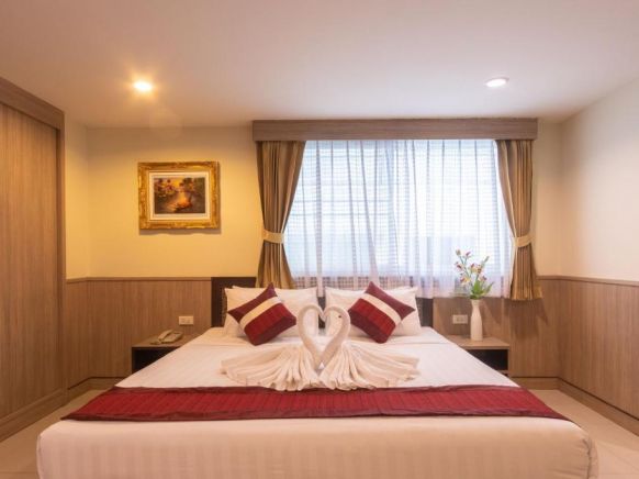 Pratunam Pavilion Hotel