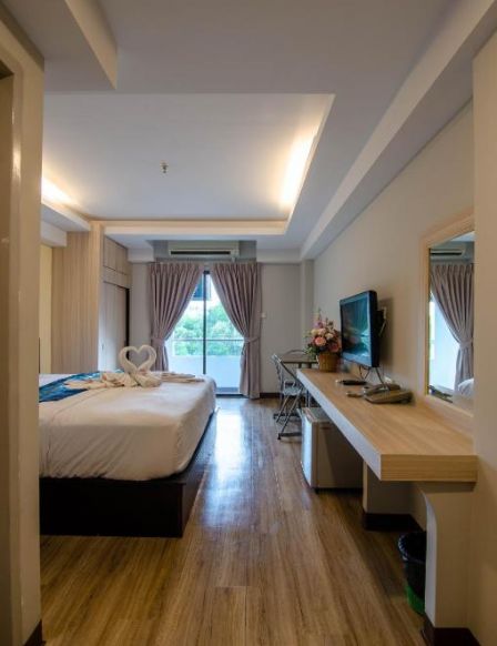 Отель Tara Lake, Бангкок