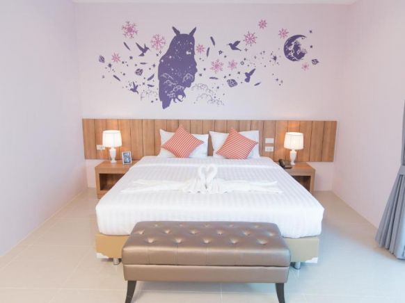 Отель The Bedroom Ladprao 101