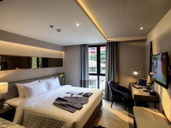 Отель Vince Hotel Pratunam