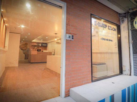 I-Sleep Silom Hostel