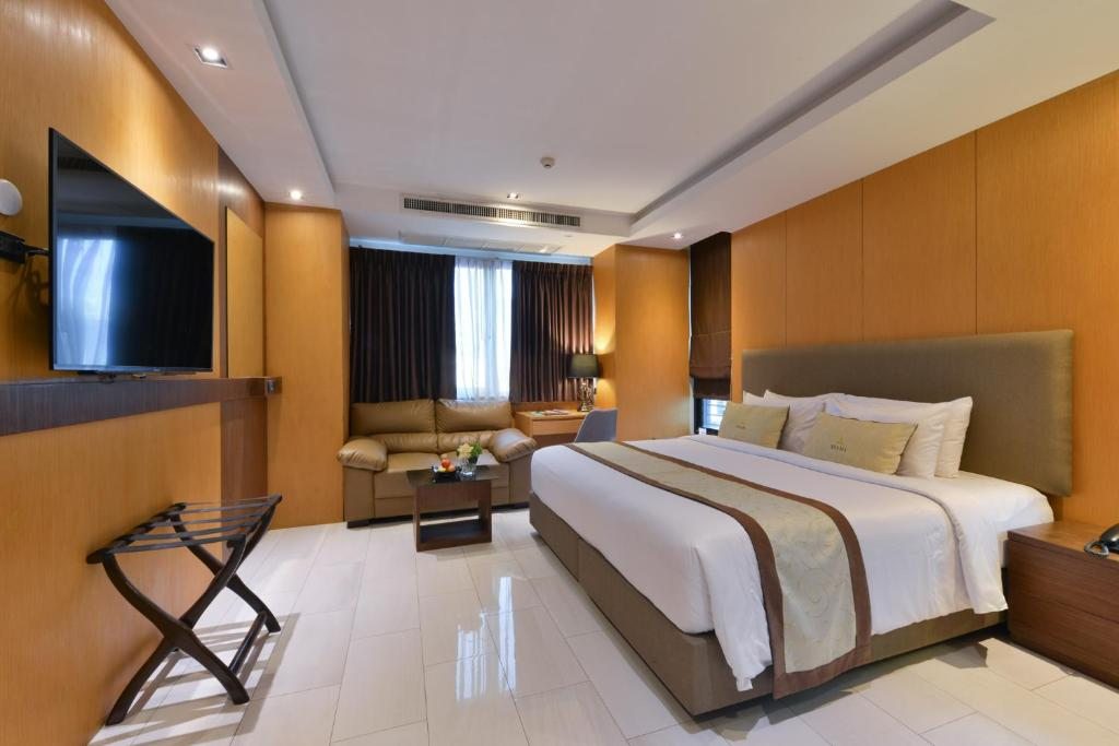 Syama Sukhumvit 20, Бангкок