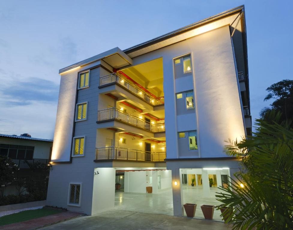 T Series Place Serviced Apartment, Бангкок