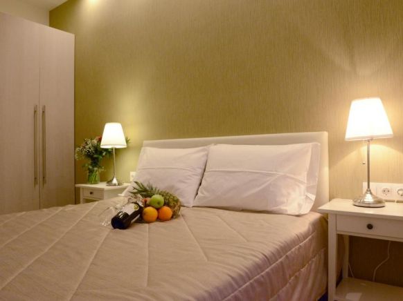 Phidias Hotel