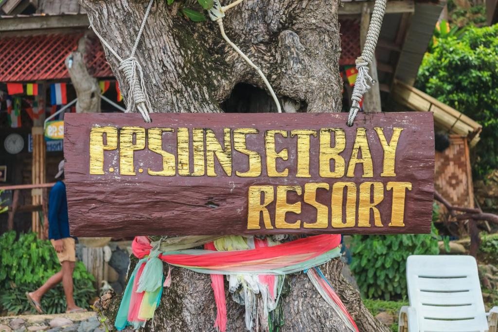 Phi Phi Sunset Bay Resort, Пхи-Пхи