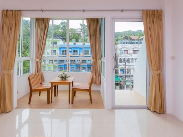 Sukcheewa Residence Phuket, Пхукет