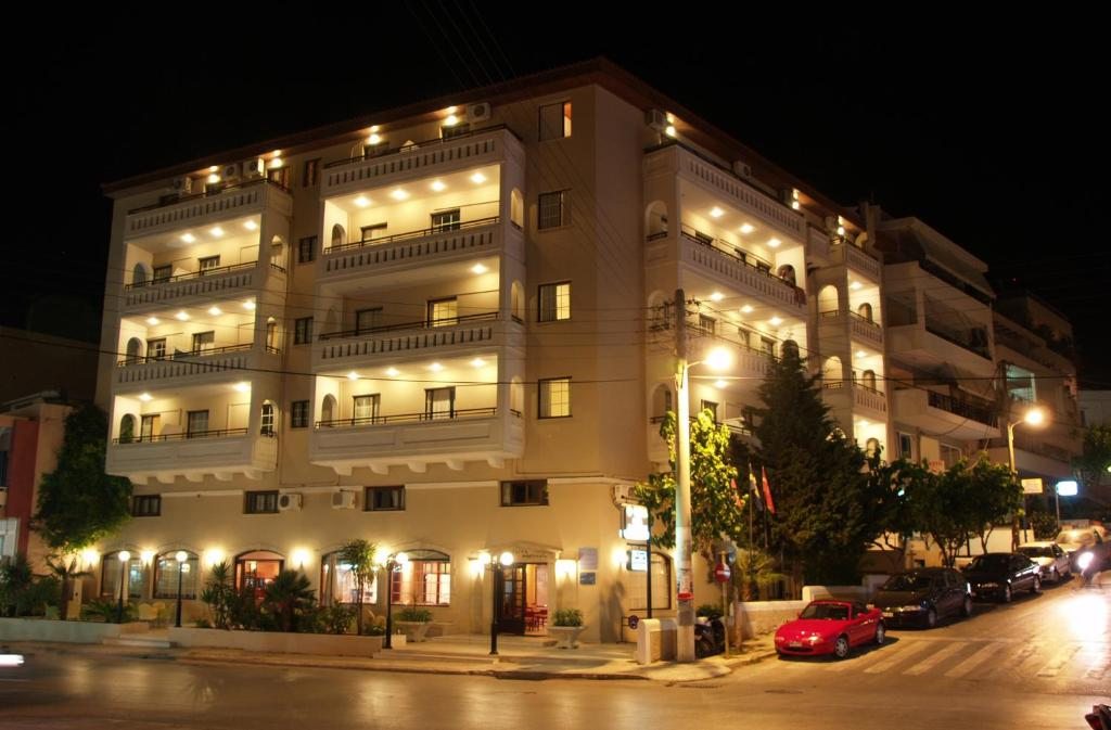 Elina Hotel Apartments, Ретимно, Крит