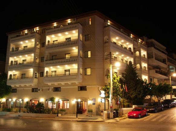 Elina Hotel Apartments, Ретимно, Крит