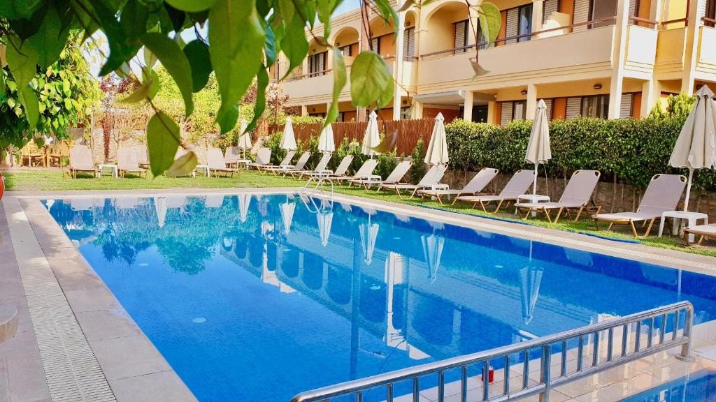 Hotel Olympia, Ретимно, Крит