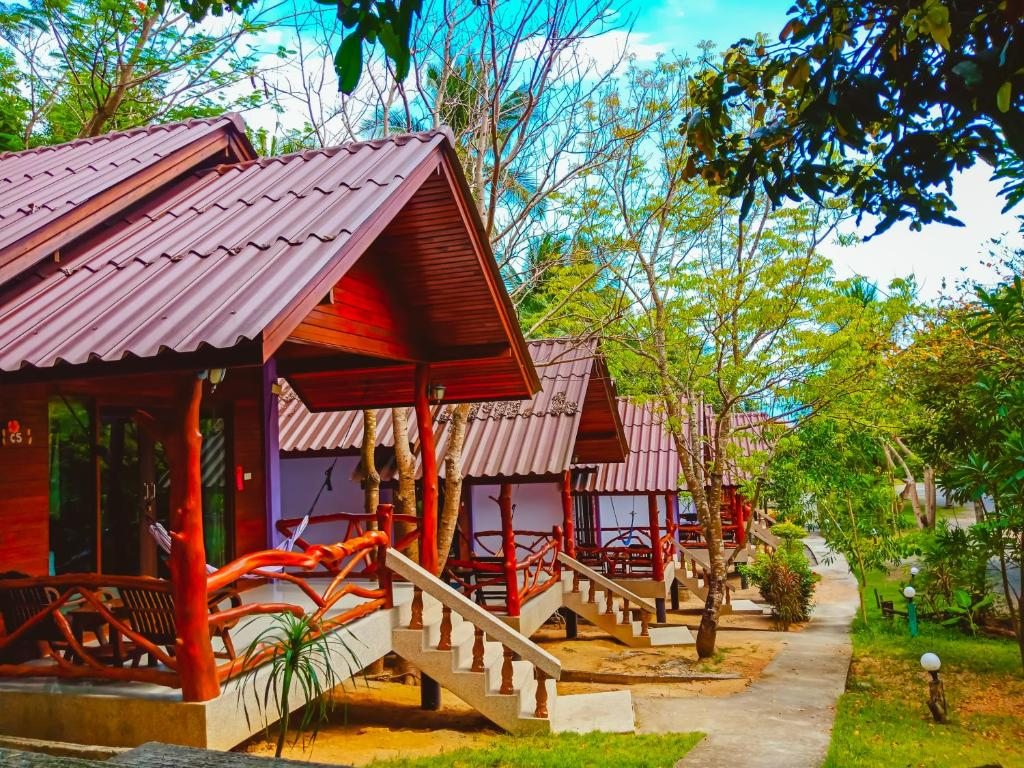 Ban Tai Resort, Пханган
