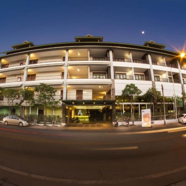 Отель Siam Triangle Hotel, Чианграй