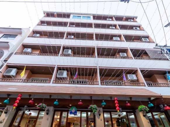 Thipurai Beach Hotel