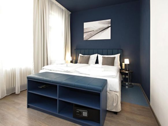 Отель Alveo Suites