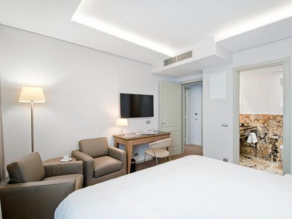 Отель Royal Prague, Прага