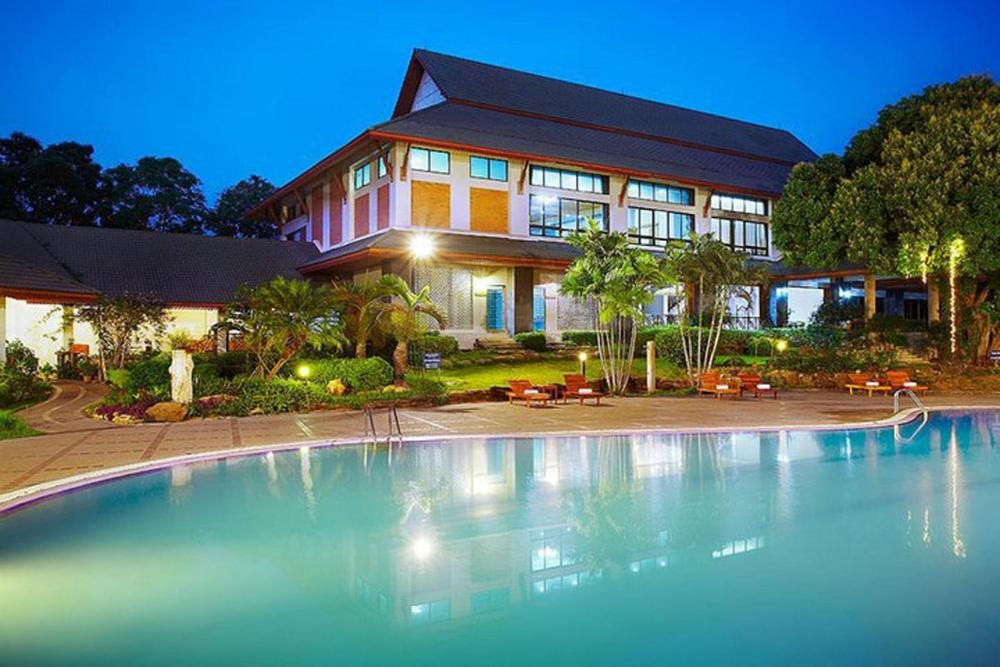 Курортный отель Muaklek Paradise Resort, Сарабури